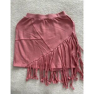 POL Asymmetrical Pull On Fringe Skirt in Tickle Me Pink Size S